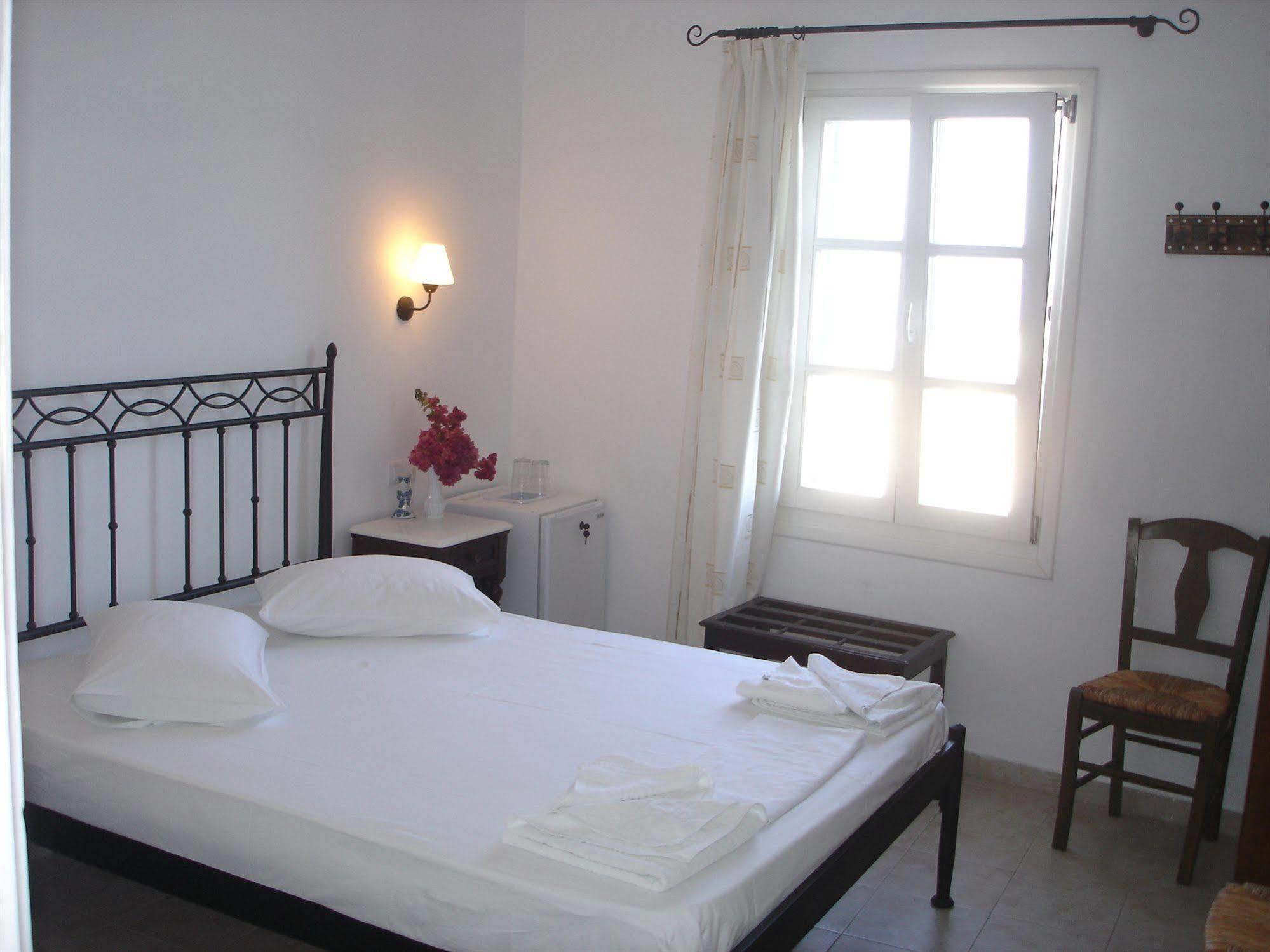 Panorama Hotel Naxos City Екстериор снимка