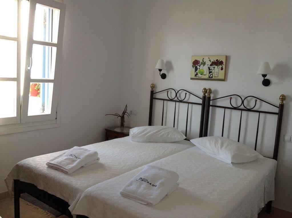 Panorama Hotel Naxos City Екстериор снимка